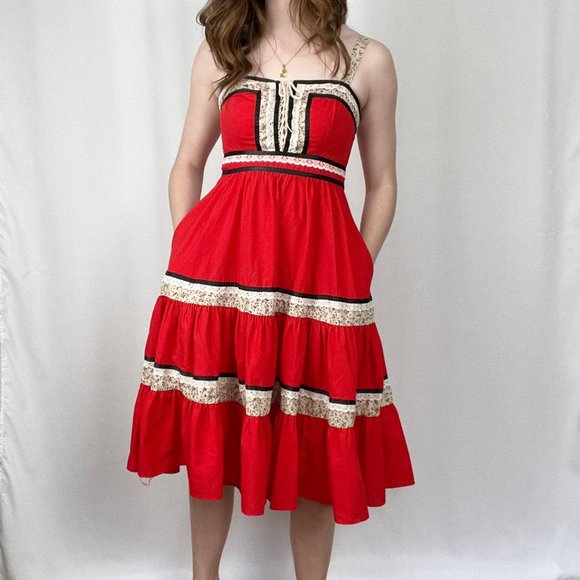 Vintage Cottagecore Tiered Floral Lace Milkmaid Alps German Peasant Midi Dress - Picture 6 of 11